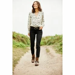 Ariat Women's Savannah Waterproof Boot -Farm House Tack Sales Shop 10029548 Ariat Savannah.Waterproof.Boot