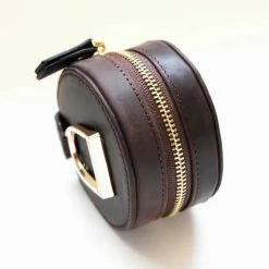 Oakbark & Chrome Stirrup Accessory Keeper -Farm House Tack Sales Shop AK HAV 001 oakbarkandchrome.stirrupaccessory.havana4