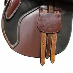 Bates Caprilli 16 1/2" Used Close Contact Saddle -Farm House Tack Sales Shop C1219 Bates Caprilli 16.5in Med Xchangeable Reg Brwn 06