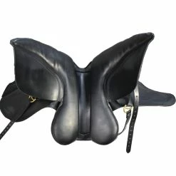 Hulseboss WB4 17.5" Narrow Used Dressage Saddle 7 Hulseboss WB4 17.5" Narrow Used Dressage Saddle -Farm House Tack Sales Shop D614 btm