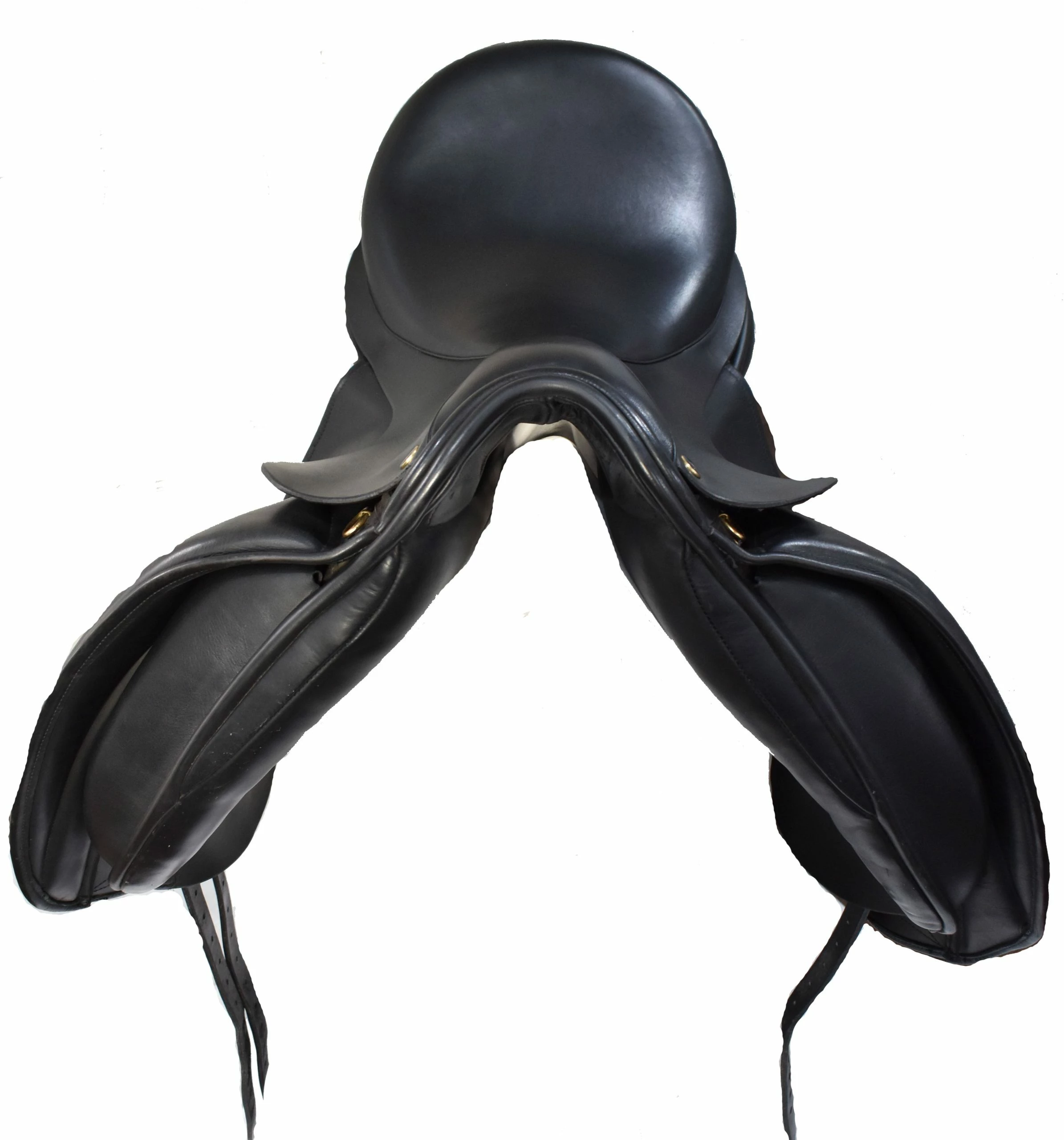 Hulseboss WB4 17.5" Narrow Used Dressage Saddle 5 Hulseboss WB4 17.5" Narrow Used Dressage Saddle - Image 5