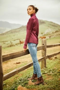 Ariat Women's Keswick Waterproof Boot 7 Ariat Women's Keswick Waterproof Boot -Farm House Tack Sales Shop F21 WMS ENGL CountryCatalog LaCunha Shot31 18165 RTL