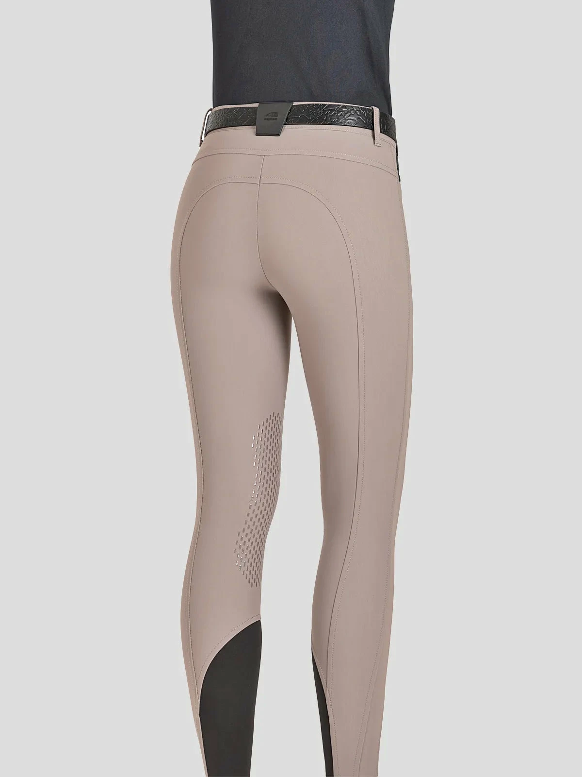 Equiline Women's NalteK B-Move 4 Season Knee Grip Breech 2 Equiline Women's NalteK B-Move 4 Season Knee Grip Breech - Image 2