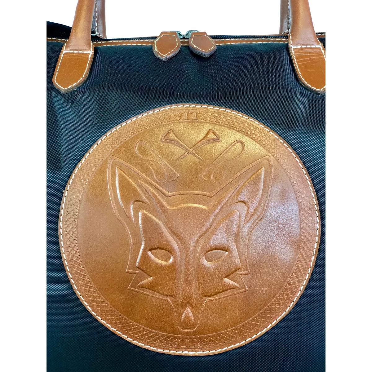 Tucker Tweed Equestrian Tryon Travel Overnight Bag 8 Tucker Tweed Equestrian Tryon Travel Overnight Bag - Image 8