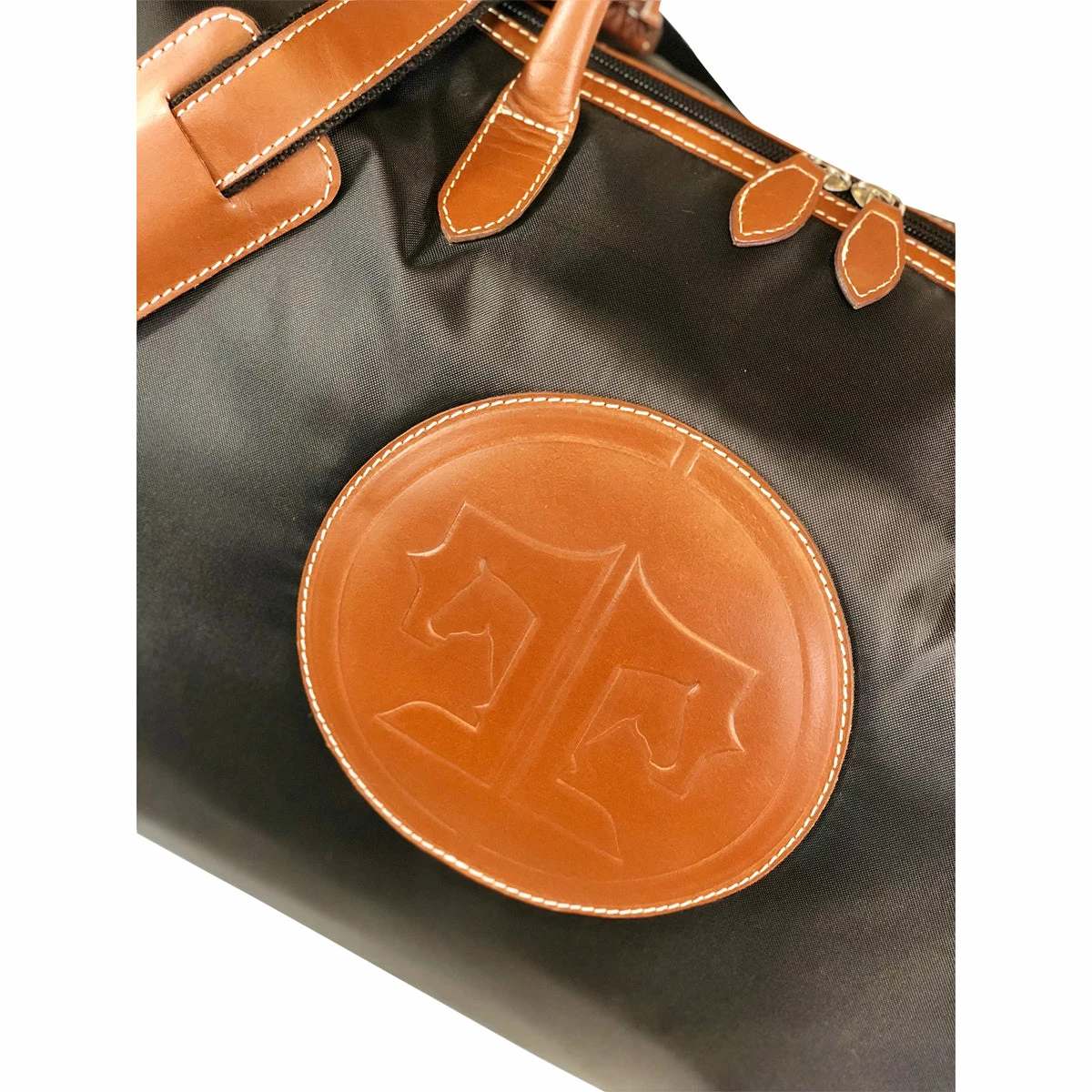 Tucker Tweed Equestrian Tryon Travel Overnight Bag 20 Tucker Tweed Equestrian Tryon Travel Overnight Bag - Image 20